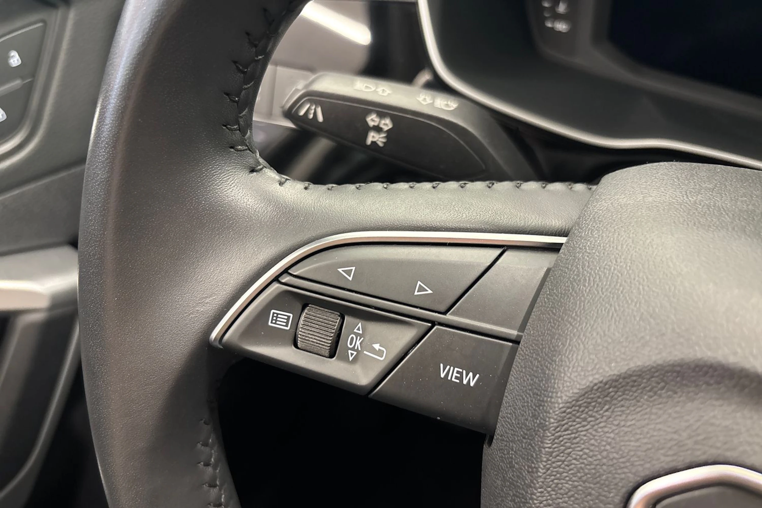 hopea Audi Q3 2019 kuva 23.