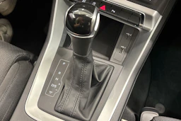 hopea Audi Q3 2019 kuva 26.