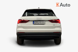 valkoinen Audi Q3 2019 kuva 3.