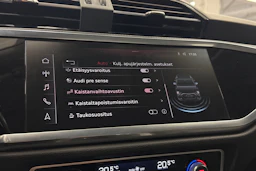 valkoinen Audi Q3 2019 kuva 19.