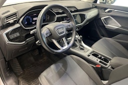 valkoinen Audi Q3 2019 kuva 3.