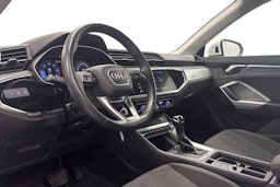 valkoinen Audi Q3 2019 kuva 6.