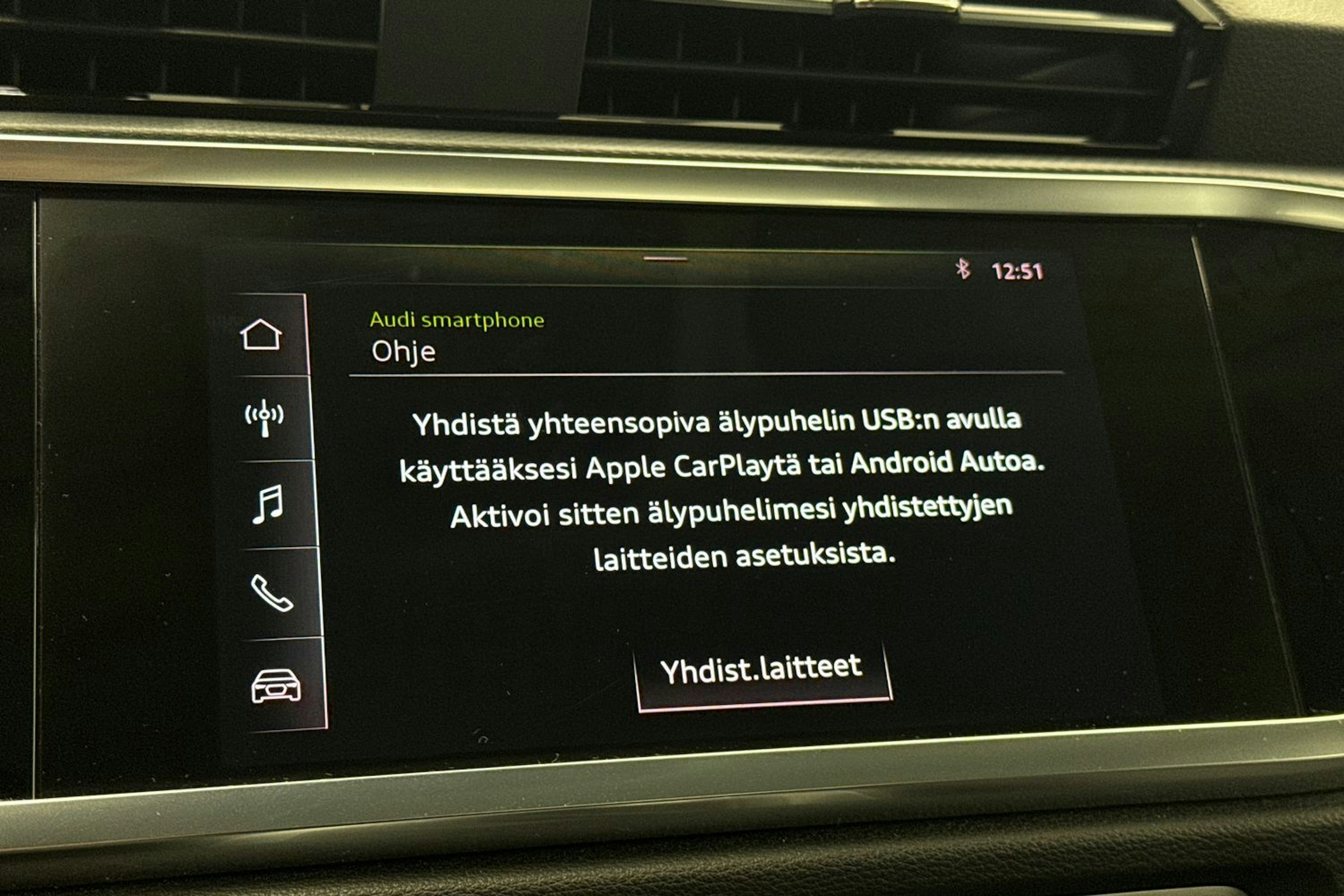 valkoinen Audi Q3 2019 kuva 25.