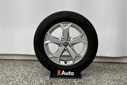 valkoinen Audi Q3 2019 kuva 38.