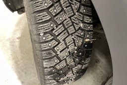 met. musta Audi Q3 2019 kuva 13.