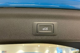 Sininen Audi Q3 2019 kuva 14.