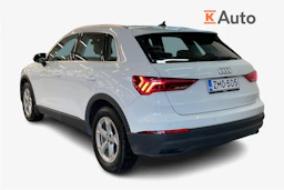 valkoinen Audi Q3 2019 kuva 2.