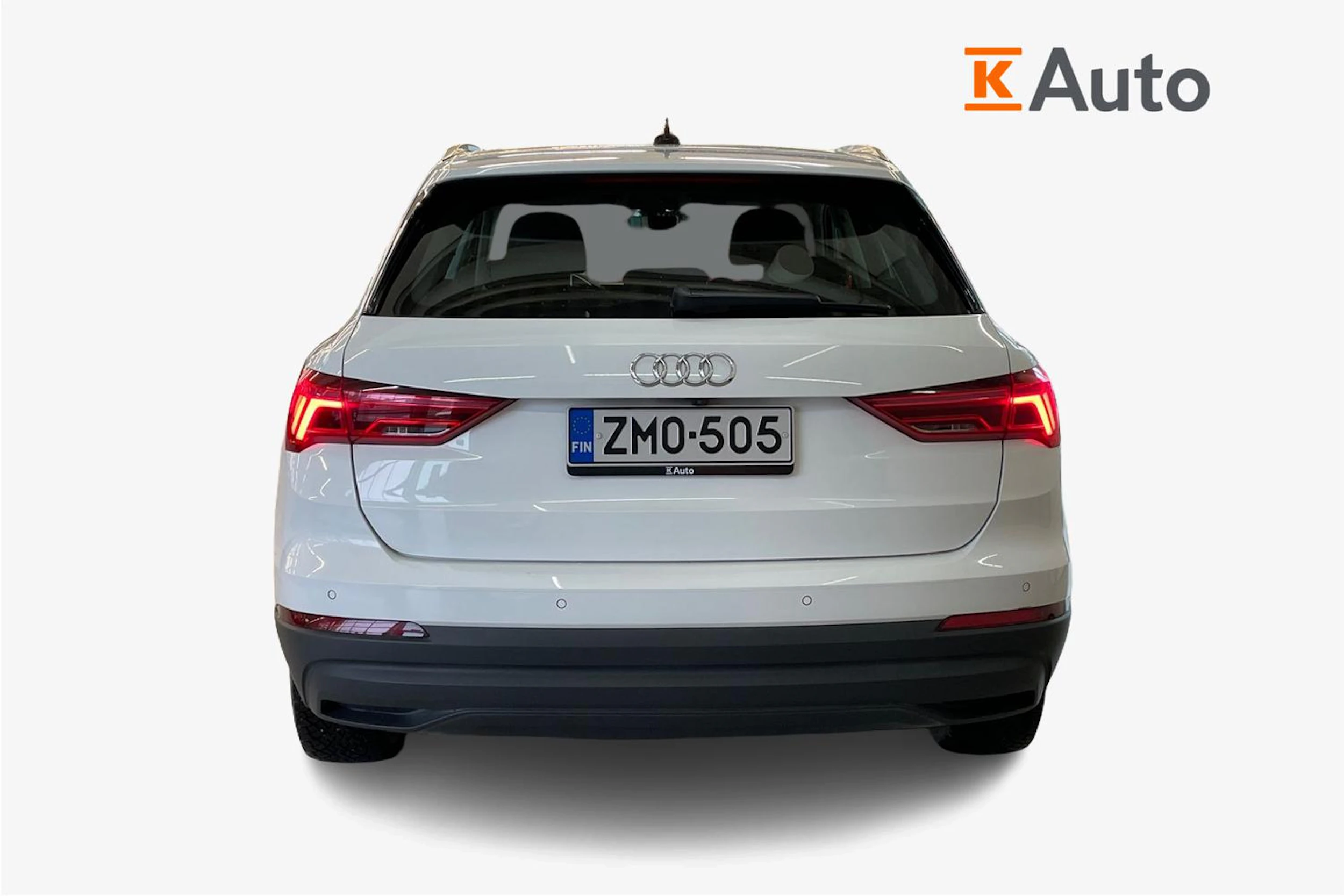 valkoinen Audi Q3 2019 kuva 3.