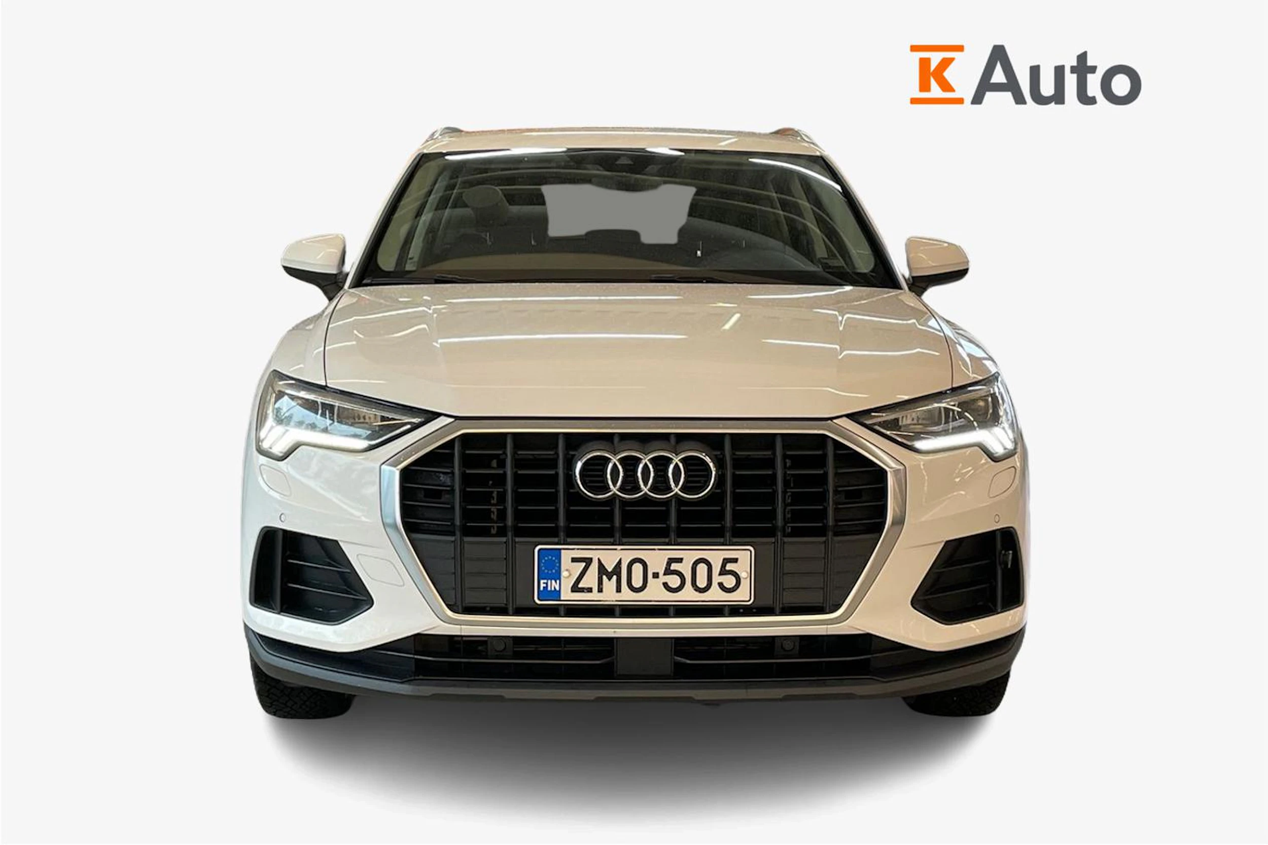 valkoinen Audi Q3 2019 kuva 4.