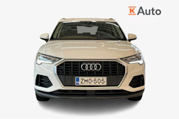 valkoinen Audi Q3 2019 kuva 4.