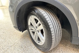 met. harmaa Audi Q3 2019 kuva 13.