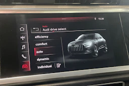 valkoinen Audi Q3 2019 kuva 28.
