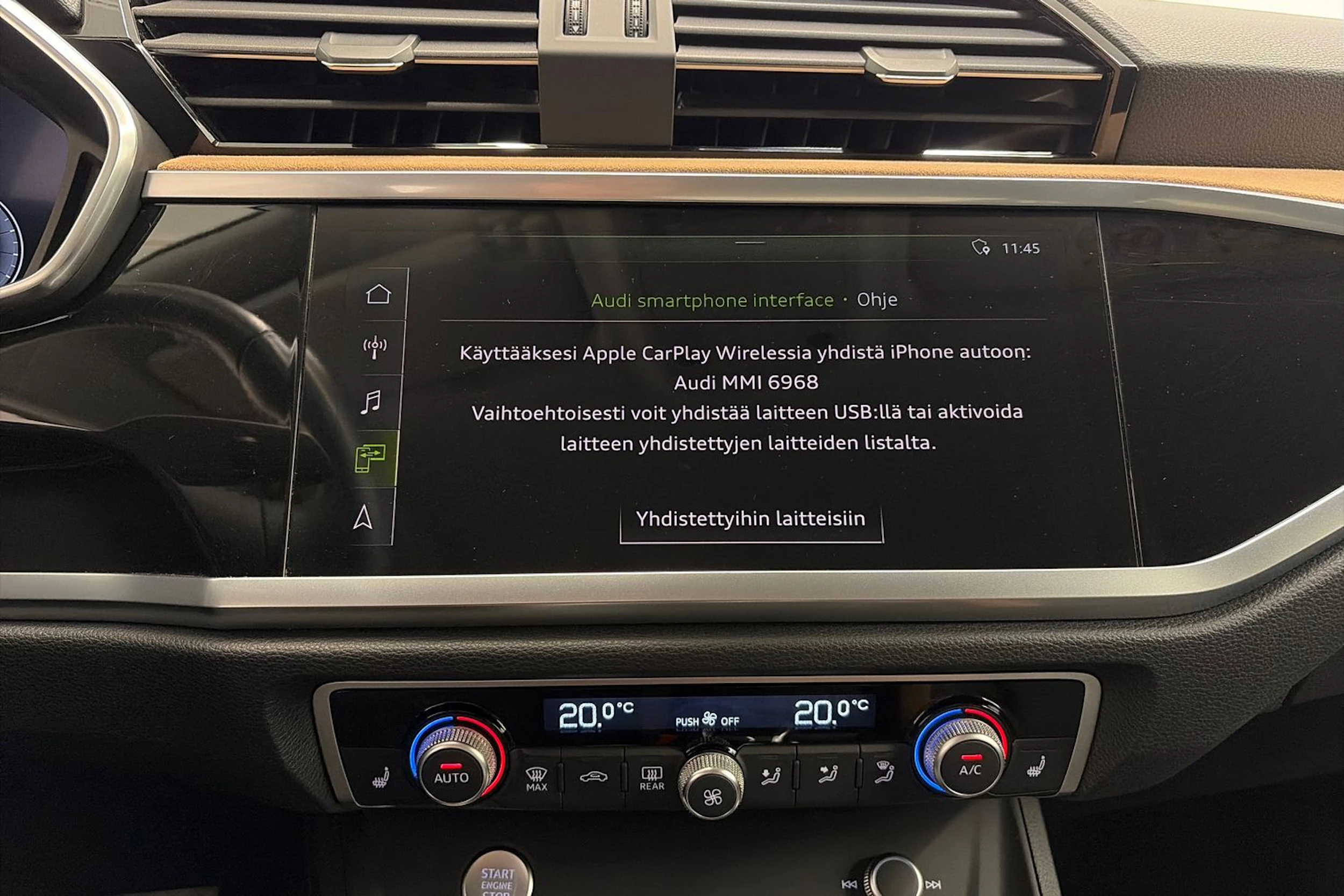 Musta Audi Q3 2020 kuva 27.