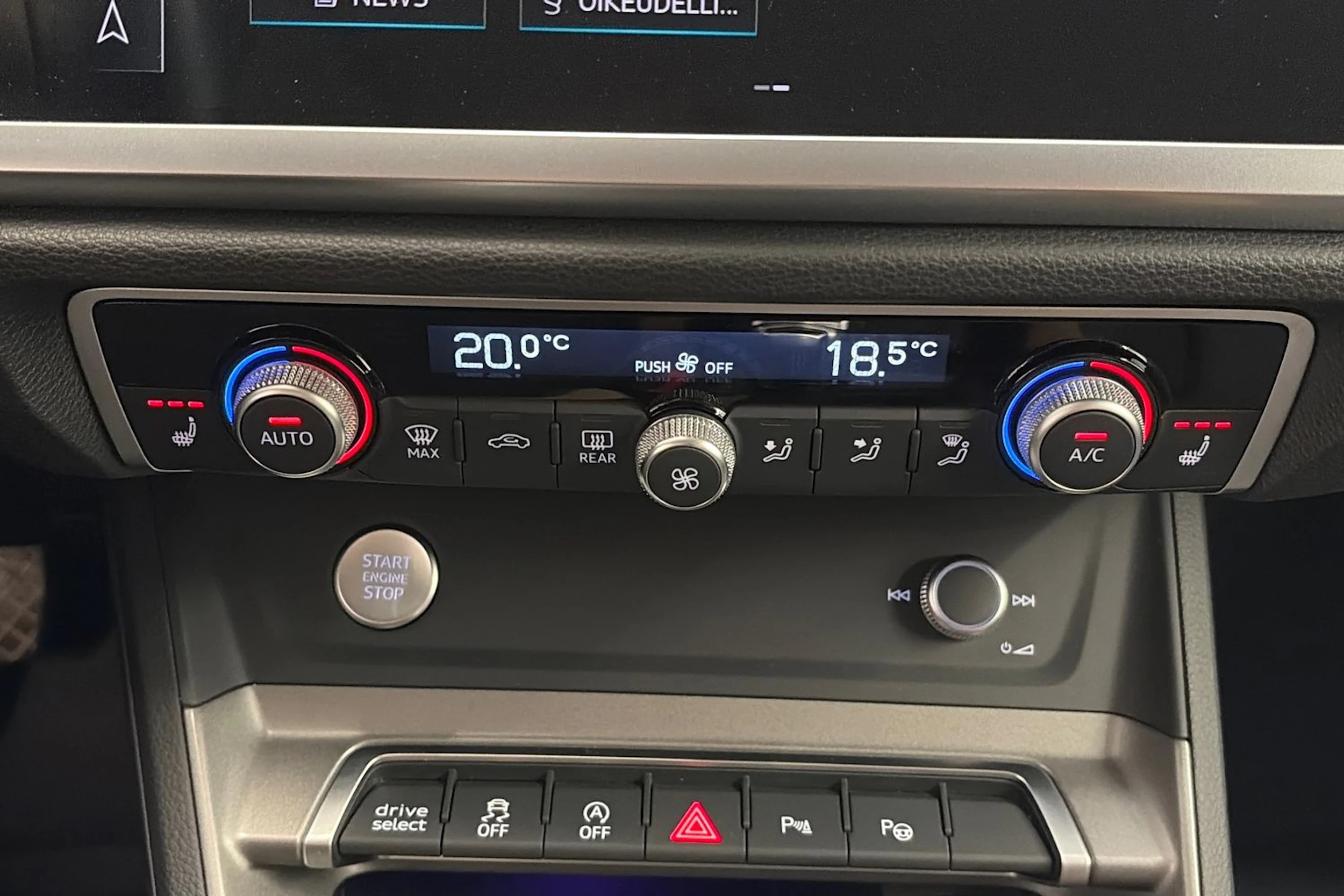 Musta Audi Q3 2020 kuva 28.