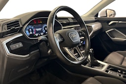 valkoinen Audi Q3 2020 kuva 7.