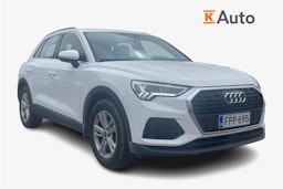 Valkoinen Audi Q3 2020 kuva 1.