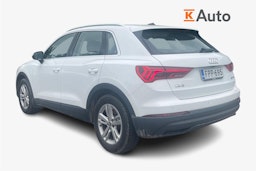 Valkoinen Audi Q3 2020 kuva 2.