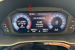 Valkoinen Audi Q3 2020 kuva 11.