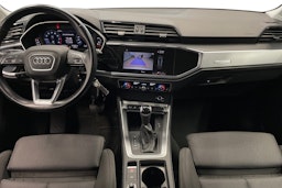 Valkoinen Audi Q3 2020 kuva 9.