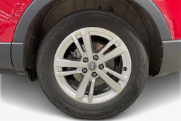 punainen Audi Q3 2020 kuva 9.