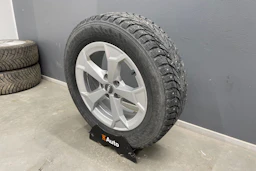 punainen Audi Q3 2020 kuva 11.