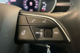 Hopea Audi Q3 2020 kuva 18.