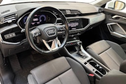 valkoinen Audi Q3 2020 kuva 7.