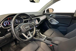 harmaa Audi Q3 2020 kuva 6.