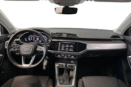harmaa Audi Q3 2020 kuva 9.