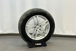 harmaa Audi Q3 2020 kuva 29.
