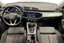 met. hopea Audi Q3 2021 kuva 9.