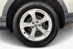 met. hopea Audi Q3 2021 kuva 11.