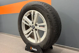 met. hopea Audi Q3 2021 kuva 13.