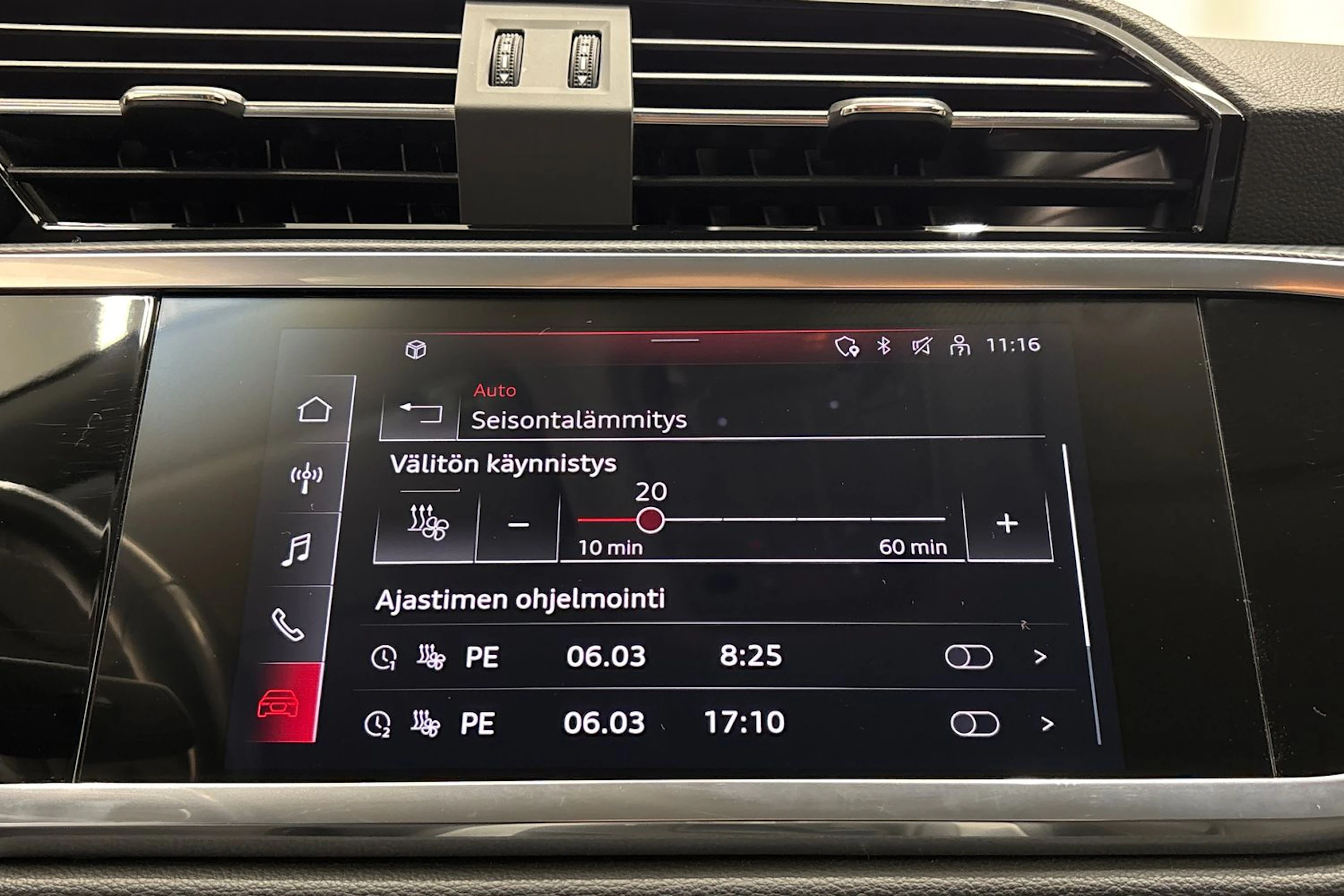 met. hopea Audi Q3 2021 kuva 22.