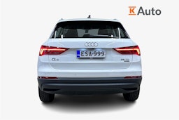 valkoinen Audi Q3 2021 kuva 3.