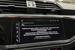 valkoinen Audi Q3 2021 kuva 20.