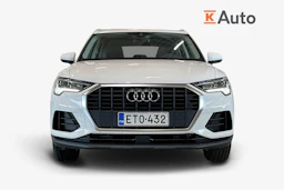 valkoinen Audi Q3 2021 kuva 4.
