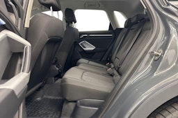harmaa Audi Q3 2021 kuva 10.