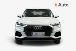valkoinen Audi Q3 2021 kuva 5.