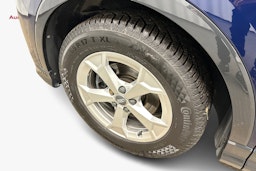 sininen Audi Q3 2021 kuva 11.