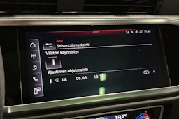 valkoinen Audi Q3 2021 kuva 22.
