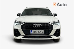 valkoinen Audi Q3 2021 kuva 5.