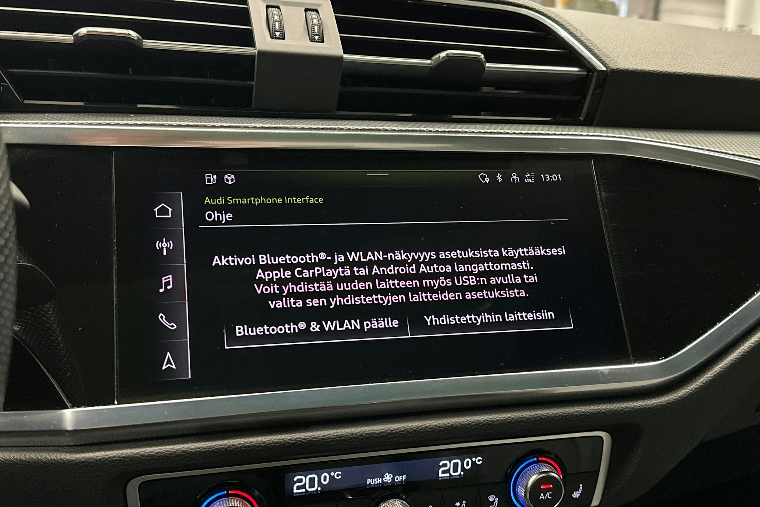 valkoinen Audi Q3 2021 kuva 26.