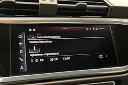 valkoinen Audi Q3 2021 kuva 31.