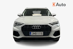 valkoinen Audi Q3 2021 kuva 5.