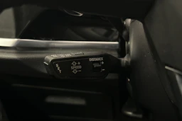 valkoinen Audi Q3 2021 kuva 24.