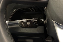 harmaa Audi Q3 2022 kuva 19.