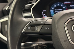 harmaa Audi Q3 2022 kuva 20.