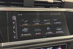 harmaa Audi Q3 2022 kuva 23.