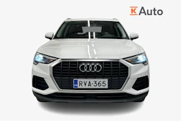 valkoinen Audi Q3 2021 kuva 4.